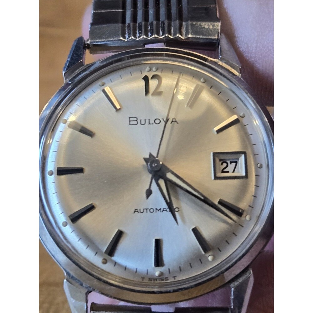 Pristine Bulova 1968 Sunburst Dial Automatic 33mm Watch. 11 ALACD. New Crystal.